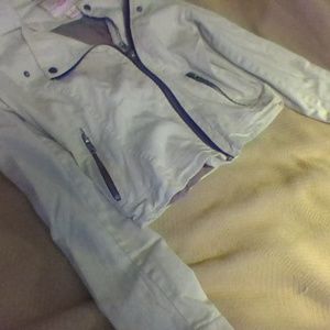 Off white zip up moto style blazer